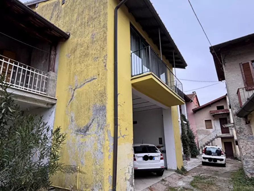 Immagine 1 di Appartamento in vendita  in Via Monte Pasubio a Sangiano