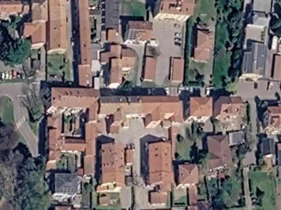 Immagine 5 di Appartamento in vendita  in Via Sciesa a Vedano Olona