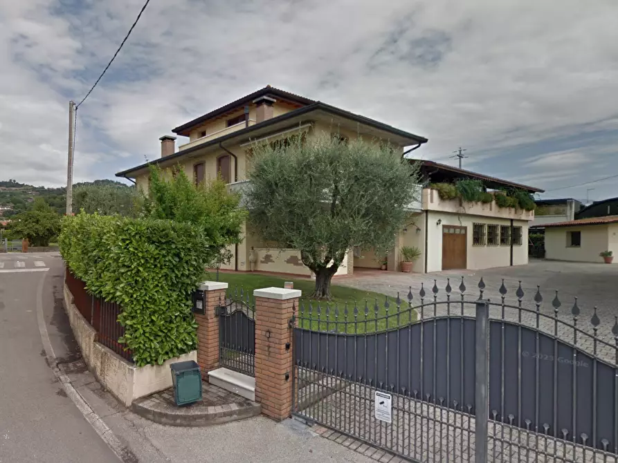 Immagine 5 di Casa bifamiliare in vendita  in V. Gazzo  a Pianezze