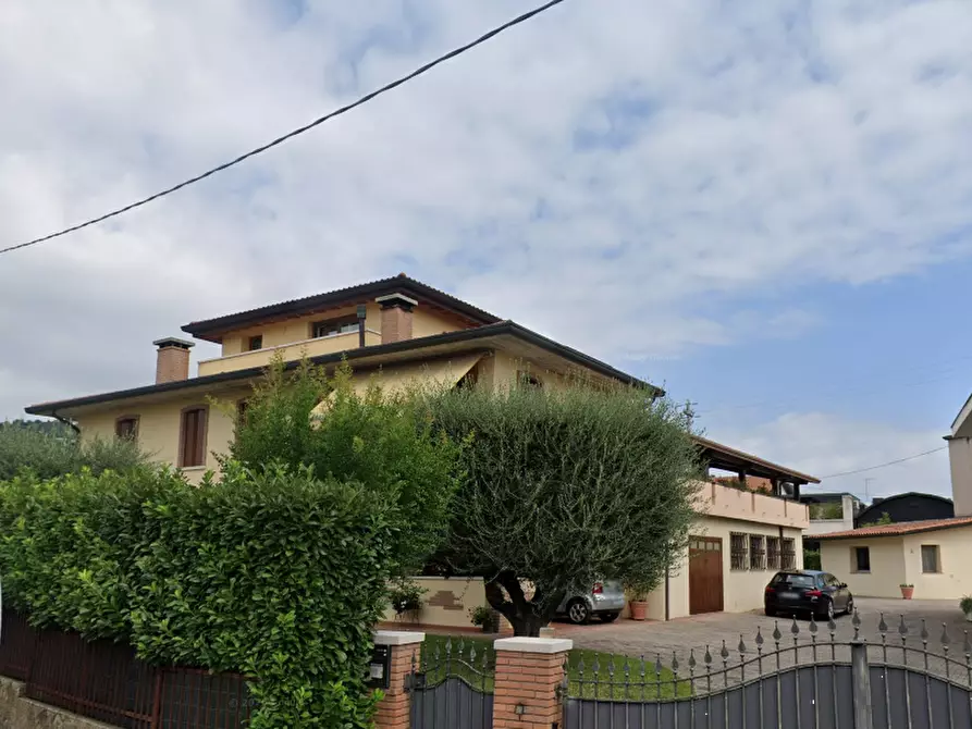 Immagine 9 di Casa bifamiliare in vendita  in V. Gazzo  a Pianezze