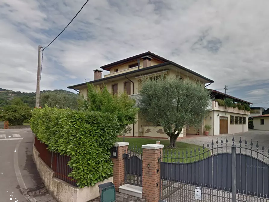 Immagine 10 di Casa bifamiliare in vendita  in V. Gazzo  a Pianezze