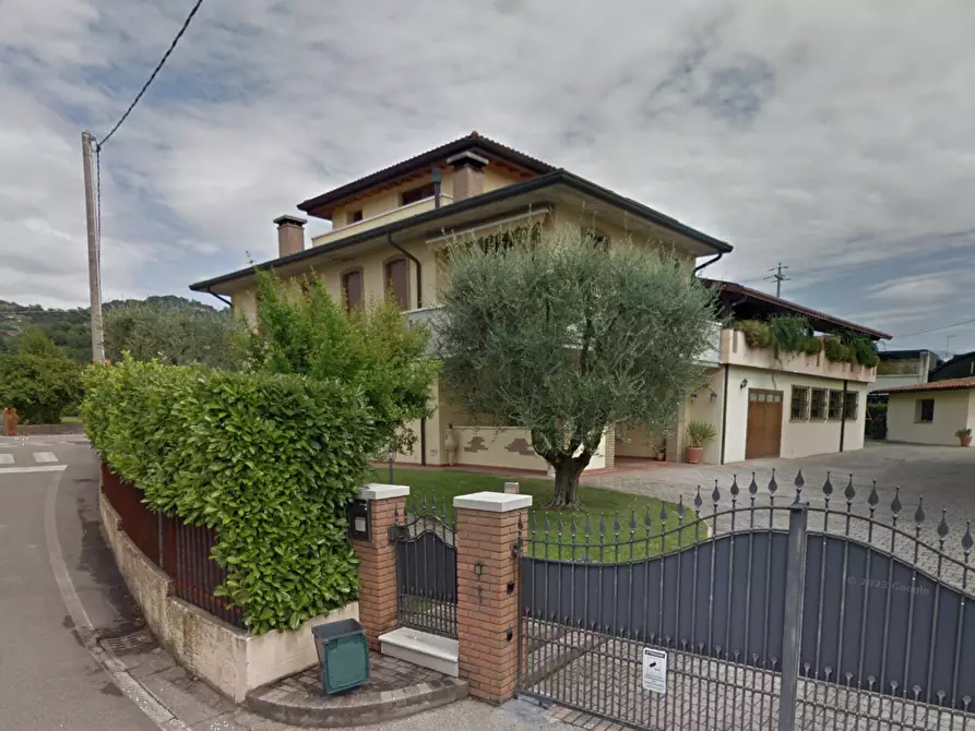 Immagine 15 di Casa bifamiliare in vendita  in V. Gazzo  a Pianezze