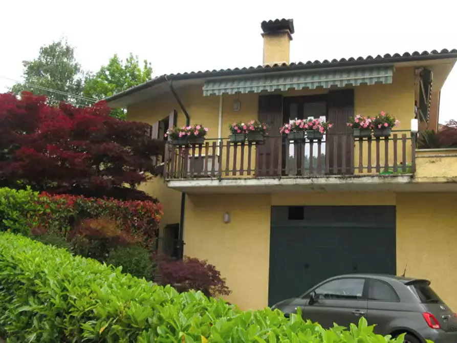 Immagine 1 di Casa bifamiliare in vendita  in Via Cobalchini  a Marostica