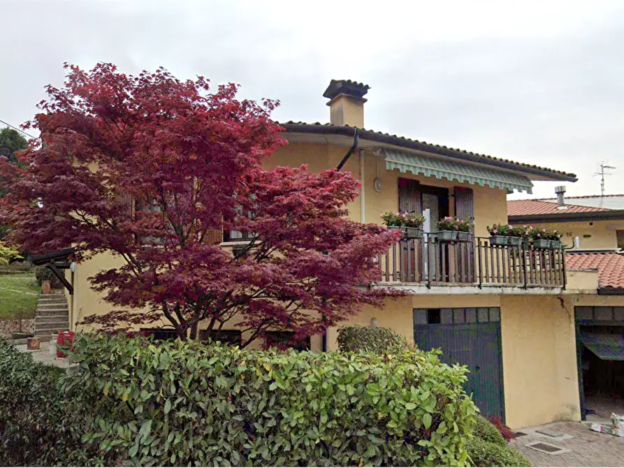 Immagine 7 di Casa bifamiliare in vendita  in Via Cobalchini  a Marostica