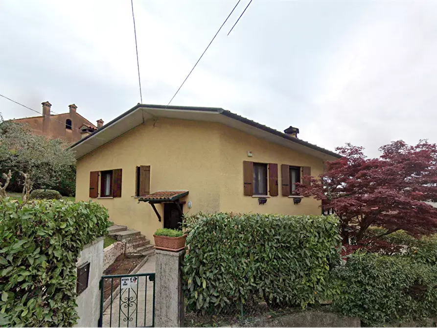 Immagine 8 di Casa bifamiliare in vendita  in Via Cobalchini  a Marostica
