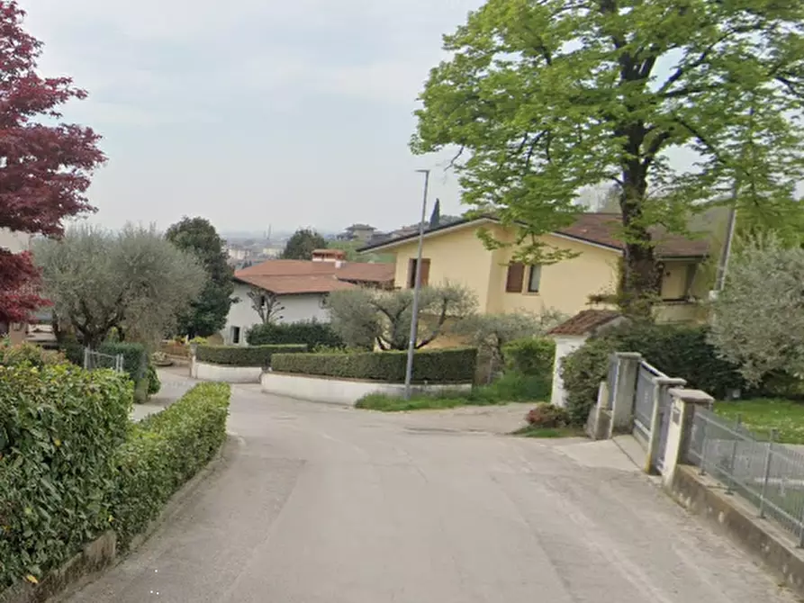 Immagine 12 di Casa bifamiliare in vendita  in Via Cobalchini  a Marostica