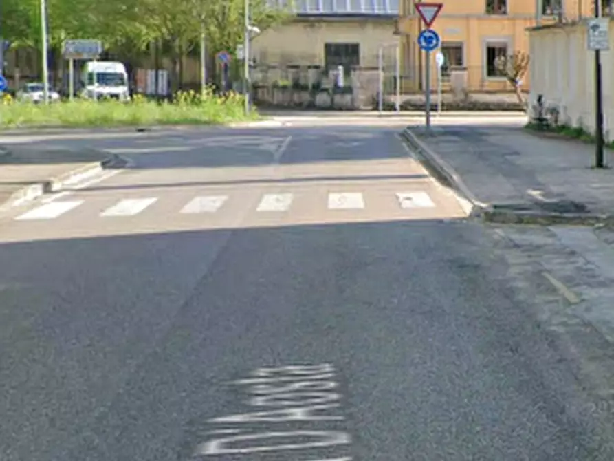 Immagine 3 di Garage in vendita  in Via Duca D'Aosta  a Valdagno