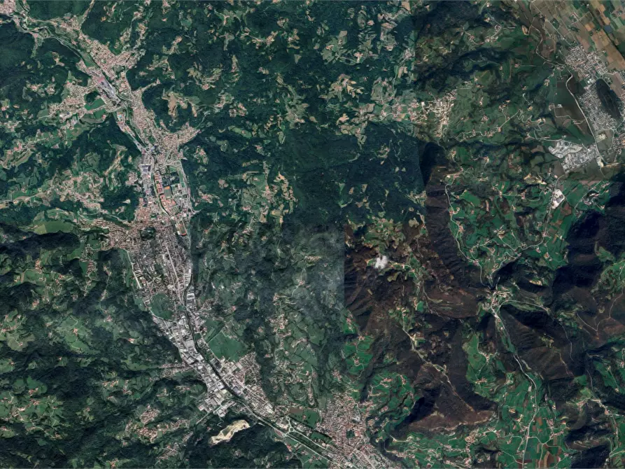 Immagine 7 di Garage in vendita  in Via Duca D'Aosta  a Valdagno