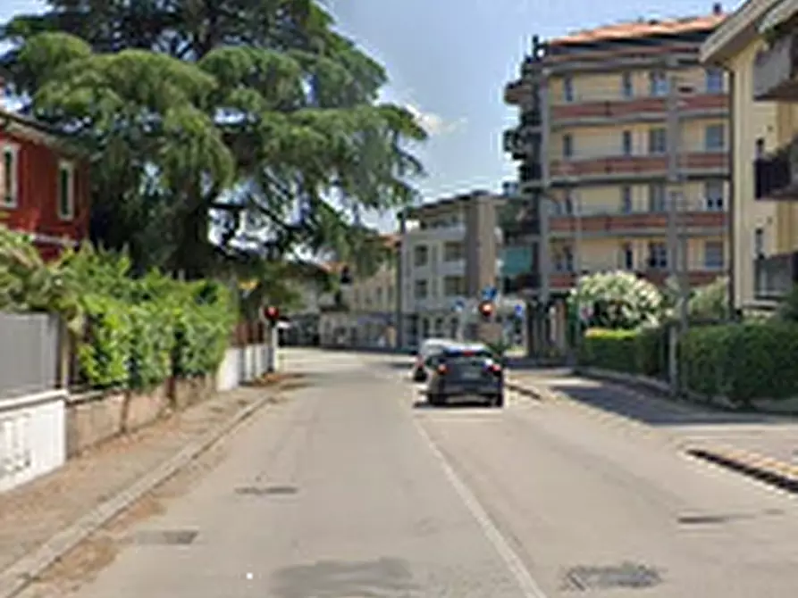 Immagine 7 di Appartamento in vendita  in Via Volturno a Verona