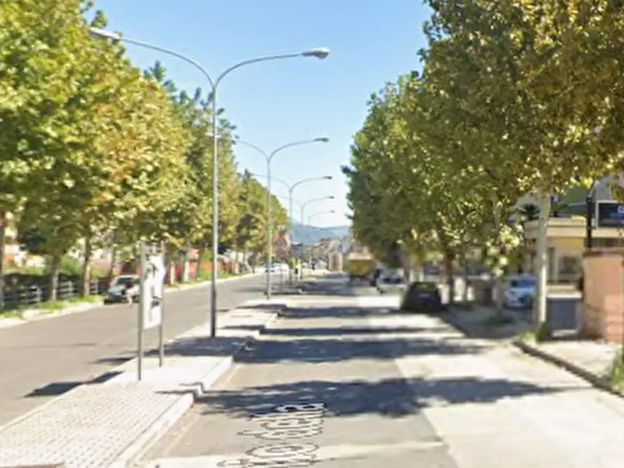 Immagine 8 di Magazzino in vendita  in Via Francesco Lucenteforte a Venafro