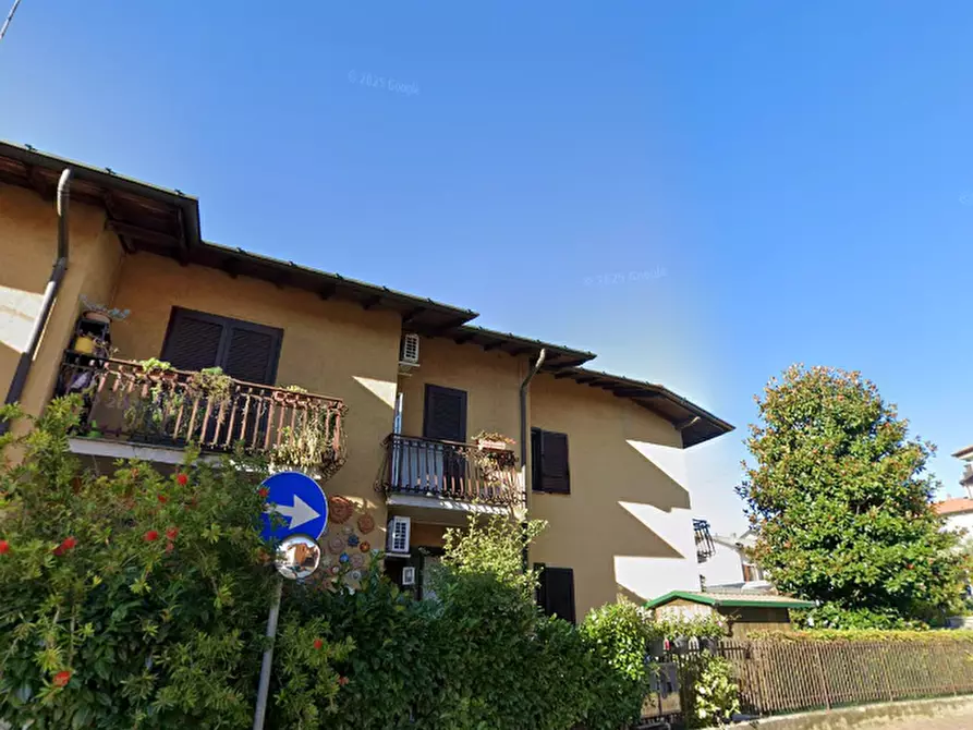 Immagine 2 di Appartamento in vendita  in Via I Maggio a Grandate