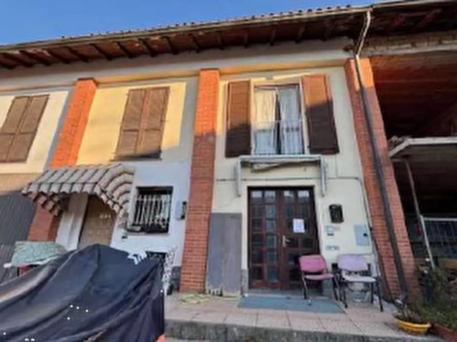 Immagine 3 di Appartamento in vendita  in Via Garibaldi a Venegono Superiore