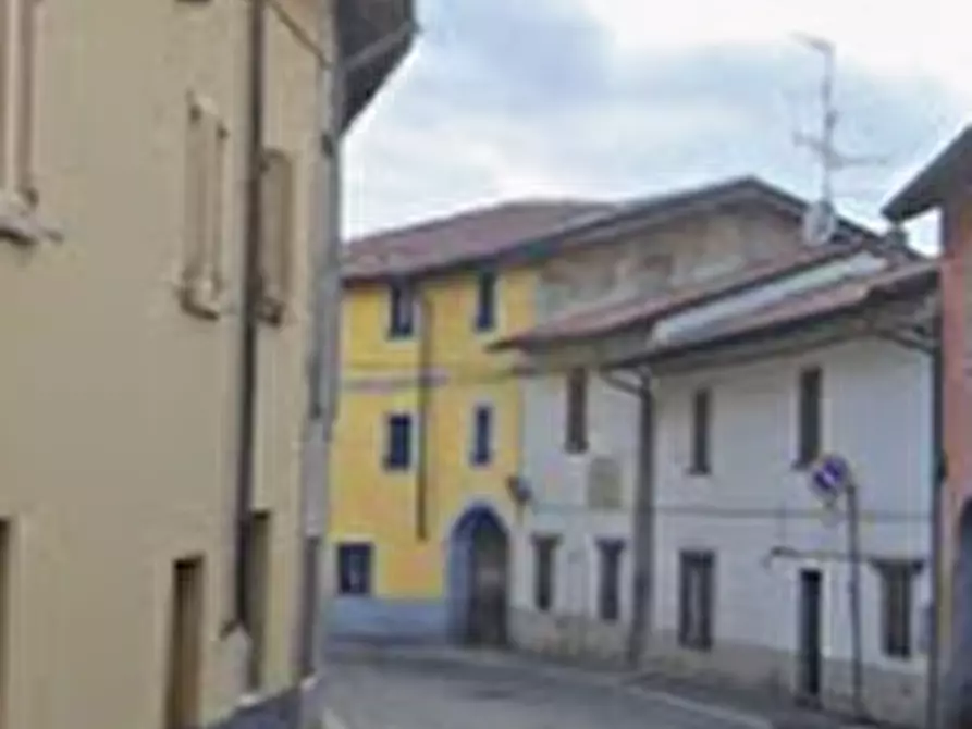 Immagine 9 di Appartamento in vendita  in Via Garibaldi a Venegono Superiore