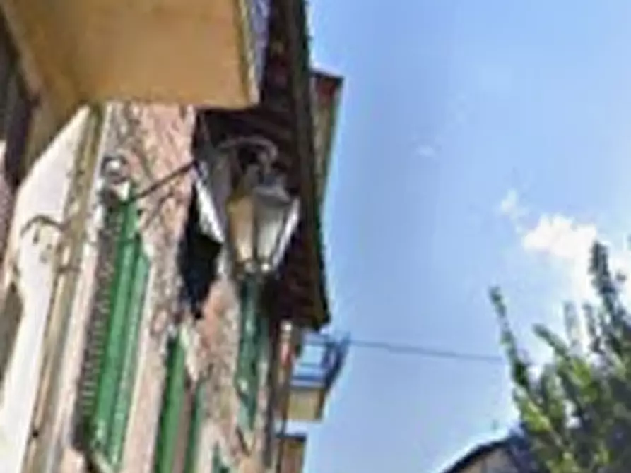 Immagine 11 di Appartamento in vendita  in Via Biasini a Azzio