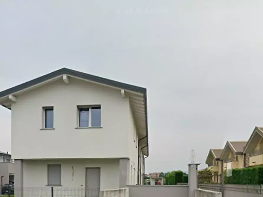 Immagine 1 di Appartamento in vendita  in Via Cappelletta a Sulbiate