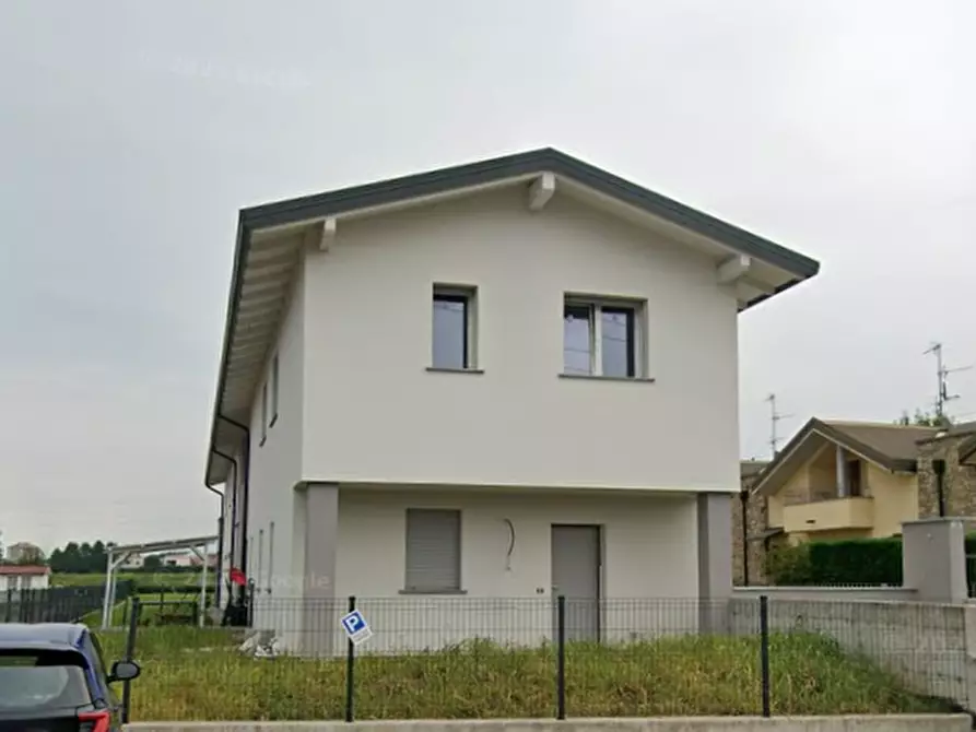 Immagine 3 di Appartamento in vendita  in Via Cappelletta a Sulbiate