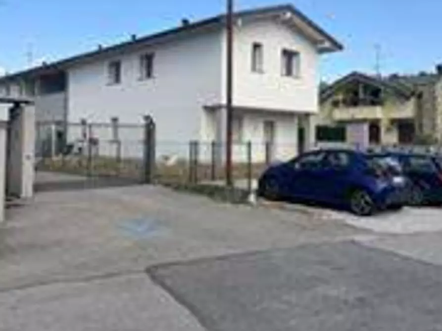 Immagine 10 di Appartamento in vendita  in Via Cappelletta a Sulbiate