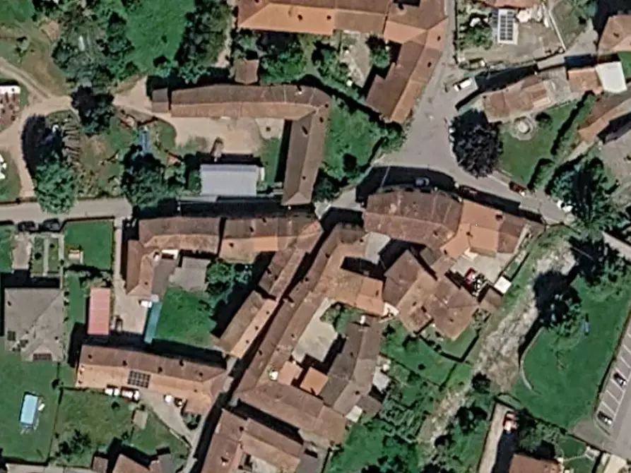 Immagine 6 di Appartamento in vendita  in Via A. Volta a Cittiglio