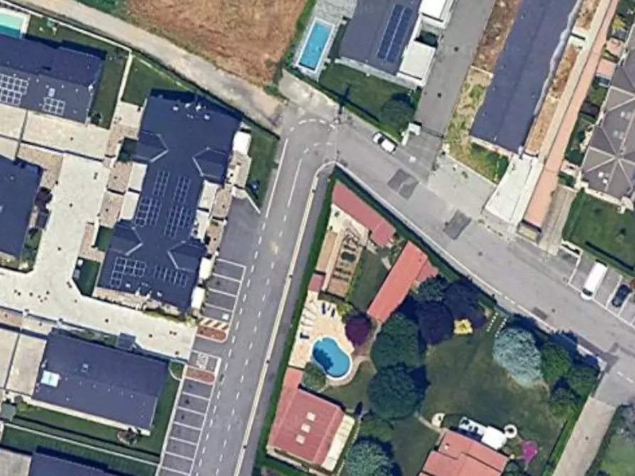Immagine 5 di Garage in vendita  in Via Cappelletta a Sulbiate