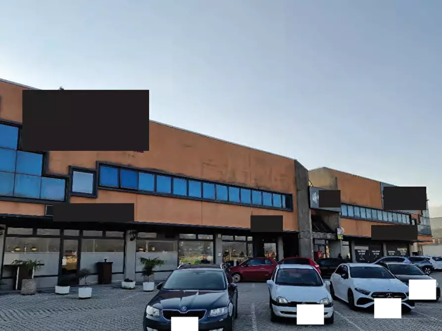 Immagine 2 di Magazzino in vendita  in Via Feltrina a Pederobba