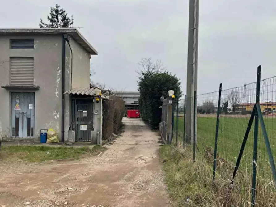 Immagine 1 di Porzione di casa in vendita  in Via Virgilio a Corbetta