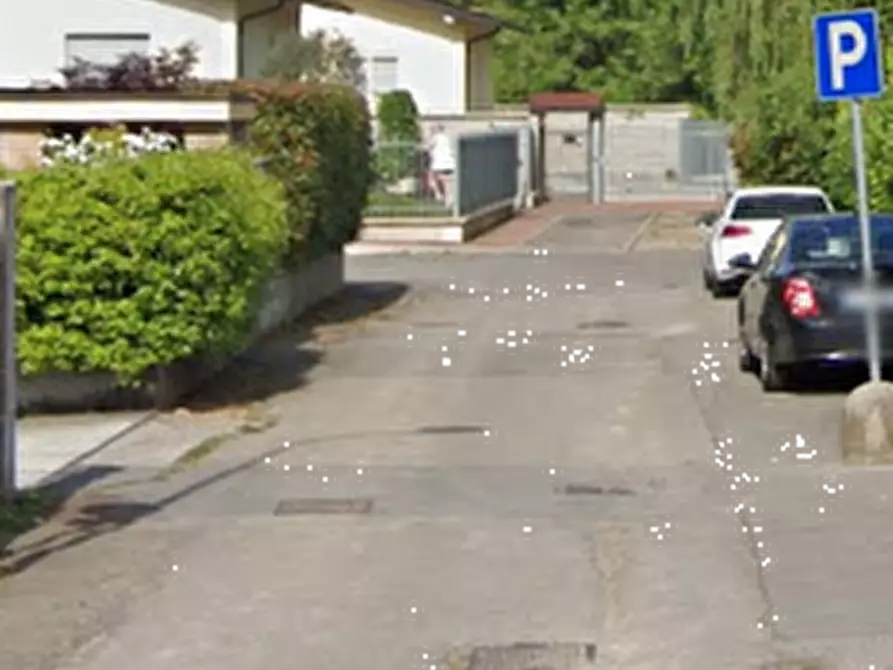 Immagine 8 di Villa in vendita  in Via Londra a Senago