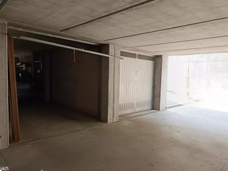 Immagine 6 di Appartamento in vendita  in Via Edmondo De Amicis  a Cuggiono