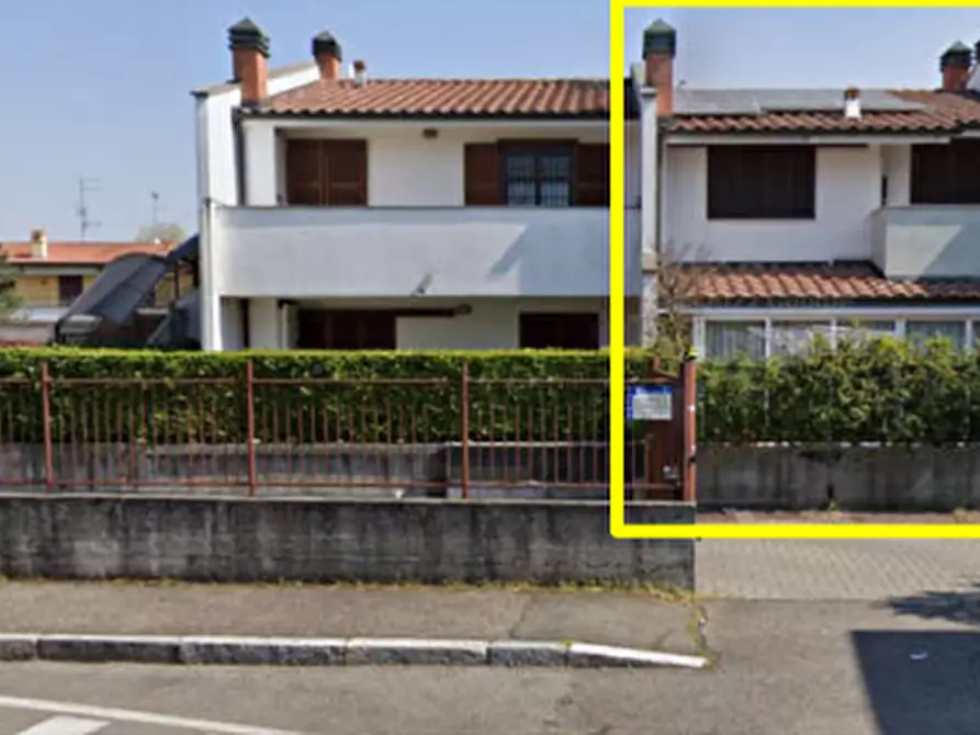 Immagine 1 di Villetta a schiera in vendita  in Via Sant'Eusenzio a Mesero