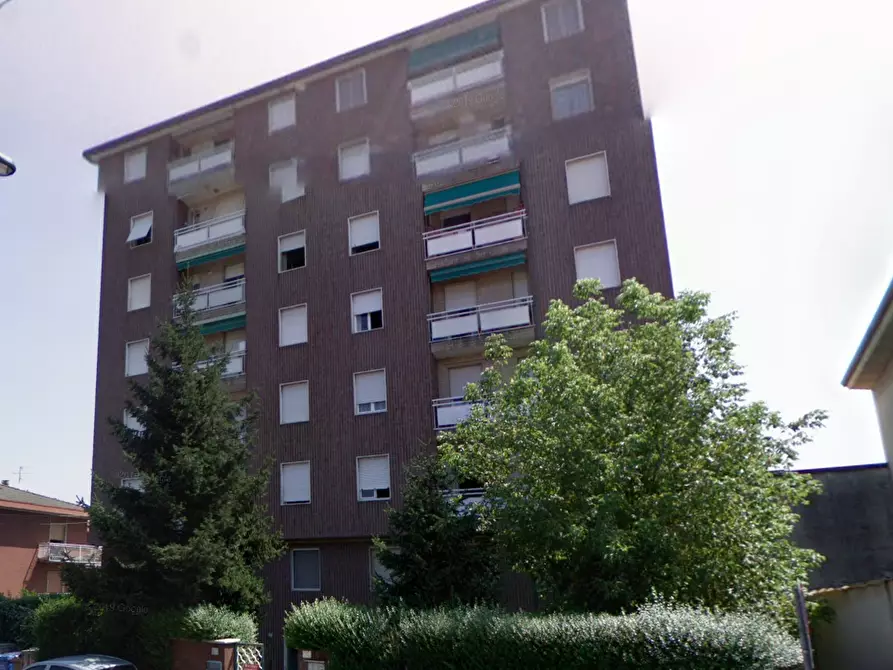 Immagine 7 di Appartamento in vendita  in Via Venezia a Limbiate