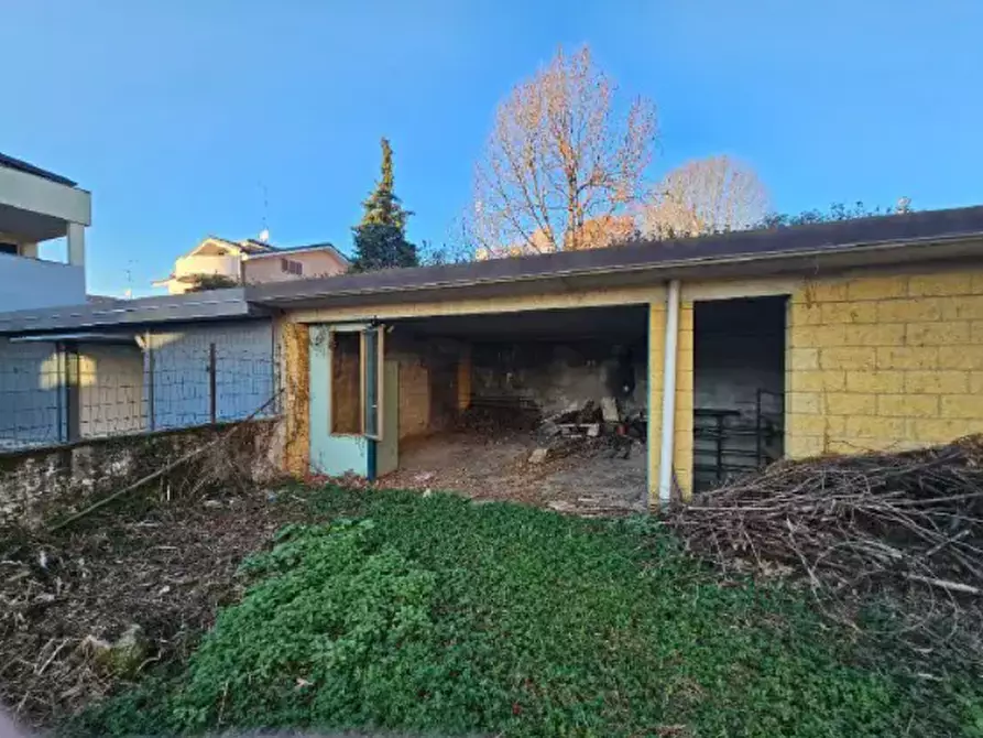 Immagine 4 di Villetta a schiera in vendita  in Via Dante Alighieri a Cesate