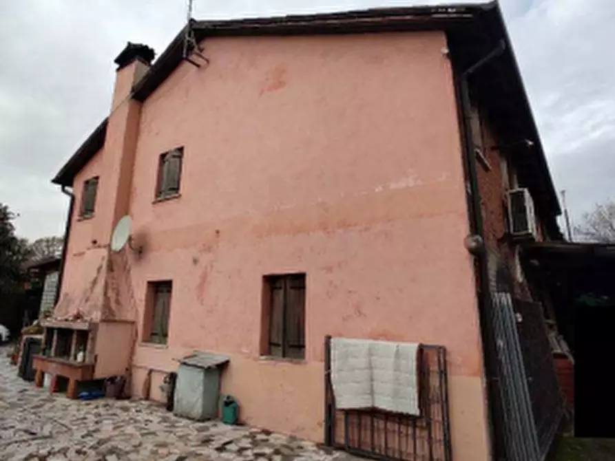 Immagine 3 di Casa indipendente in vendita  in Via Case Rosse a Resana