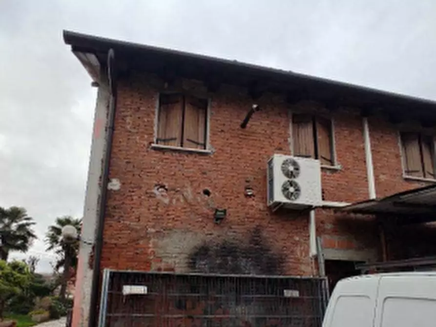 Immagine 12 di Casa indipendente in vendita  in Via Case Rosse a Resana