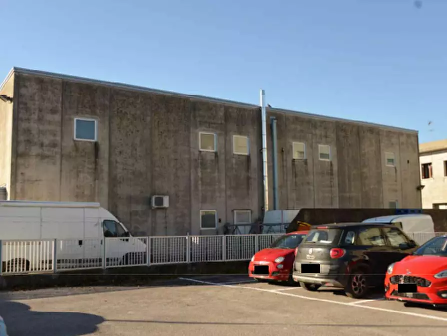 Immagine 7 di Capannone industriale in vendita  in via Gentilin a Carbonera