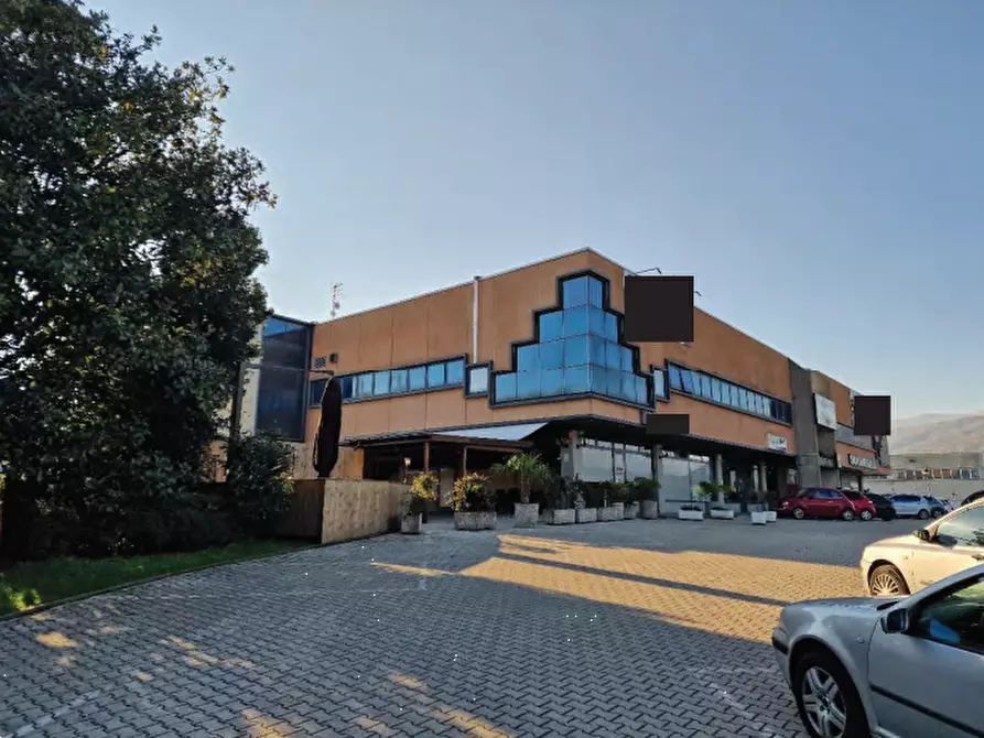 Immagine 2 di Capannone industriale in vendita  in Via Feltrina a Pederobba