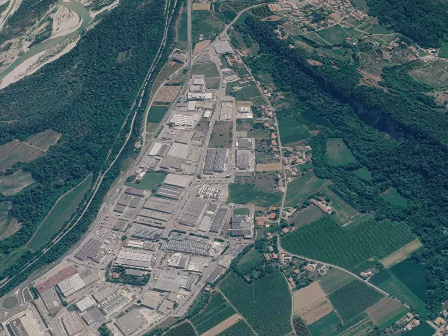 Immagine 14 di Capannone industriale in vendita  in Via Feltrina a Pederobba