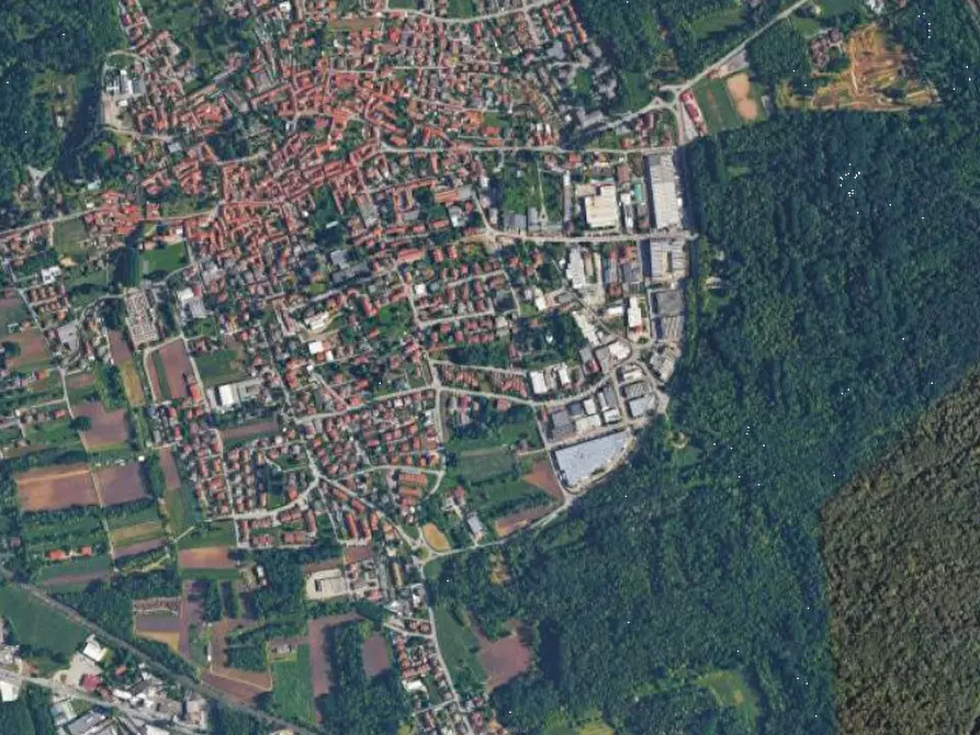 Immagine 9 di Appartamento in vendita  in Via Garibaldi  a Arsago Seprio