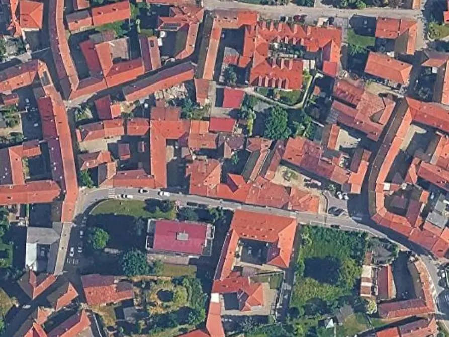 Immagine 10 di Appartamento in vendita  in Via Garibaldi  a Arsago Seprio