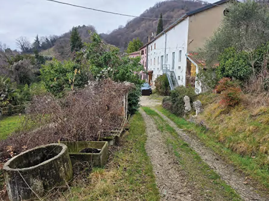Immagine 15 di Terreno agricolo in vendita  in Via San Mor a Vittorio Veneto