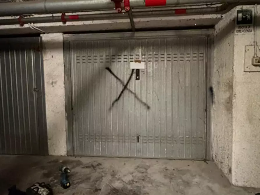 Immagine 3 di Garage in vendita  in Strada San Faustino a Modena