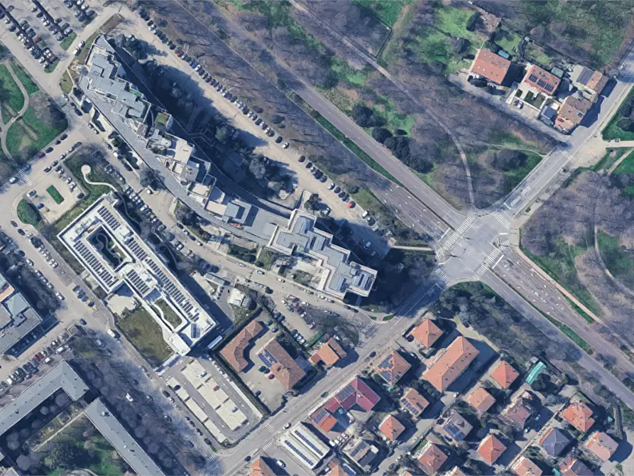 Immagine 7 di Garage in vendita  in Strada San Faustino a Modena