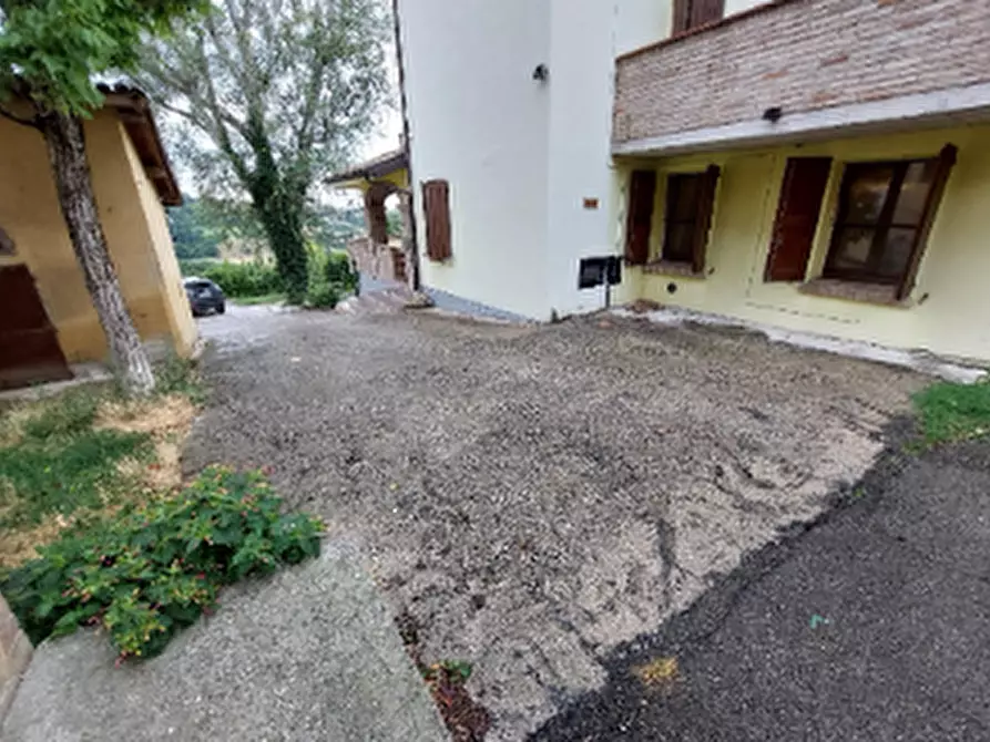 Immagine 3 di Porzione di casa in vendita  in Via Ospitaletto a Marano Sul Panaro