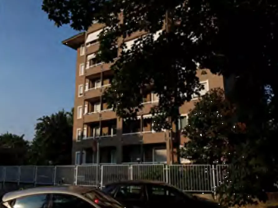Immagine 2 di Appartamento in vendita  in Via Umberto Primo Biancamano a Monza