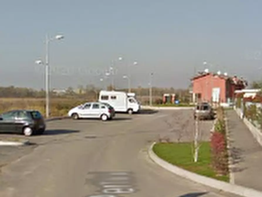 Immagine 2 di Appartamento in vendita  in Via Sandro Pertini a Roncello