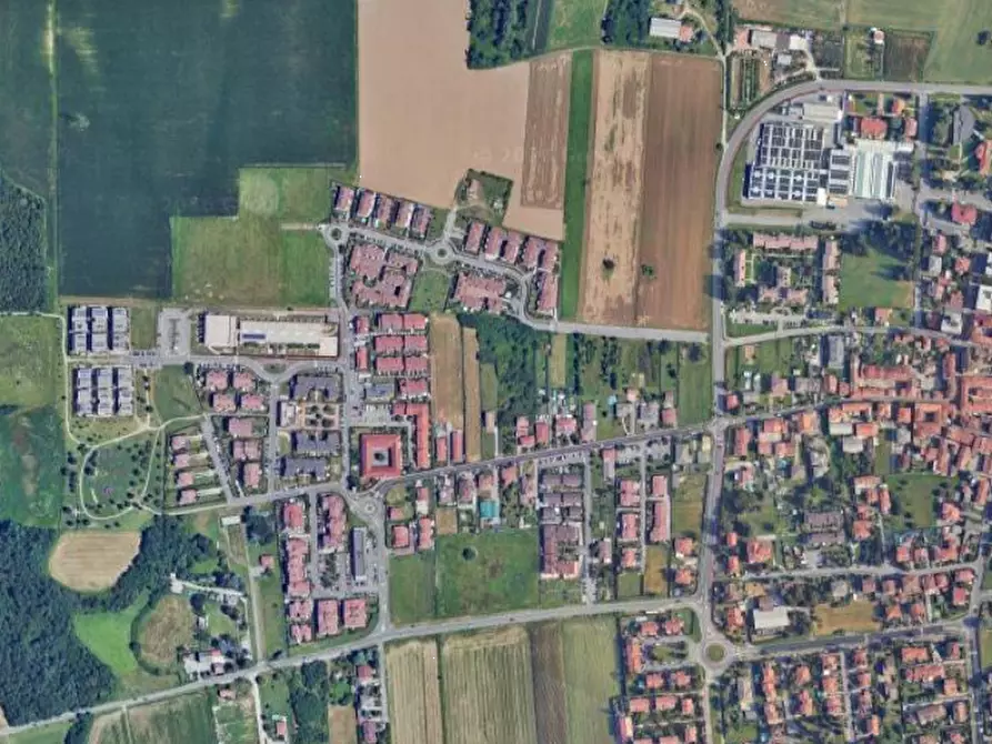 Immagine 5 di Appartamento in vendita  in Via Sandro Pertini a Roncello