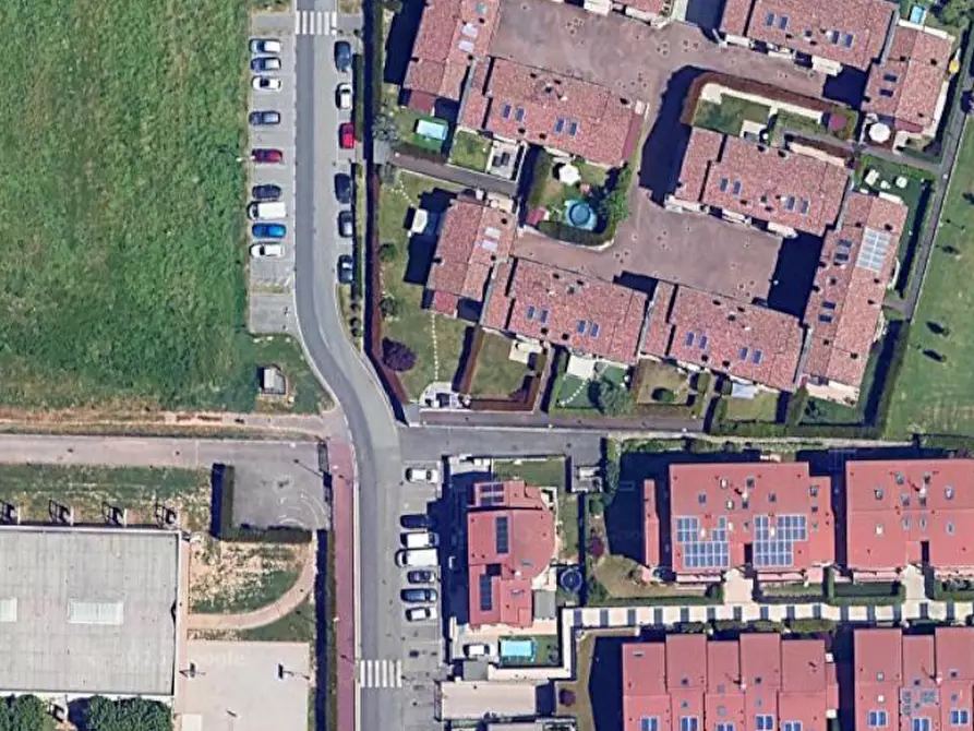 Immagine 1 di Appartamento in vendita  in Via Sandro Pertini a Roncello
