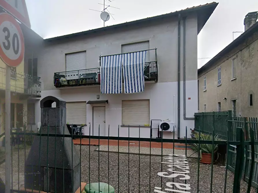 Immagine 7 di Appartamento in vendita  in Via Scaletta a Vergiate