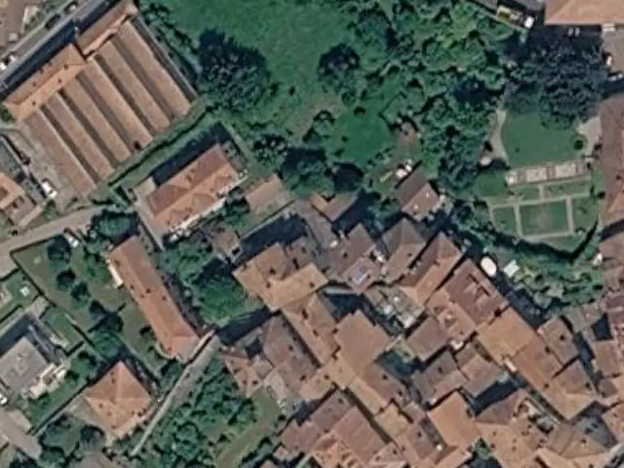 Immagine 8 di Porzione di casa in vendita  in Vicolo Carate  a Grandola Ed Uniti