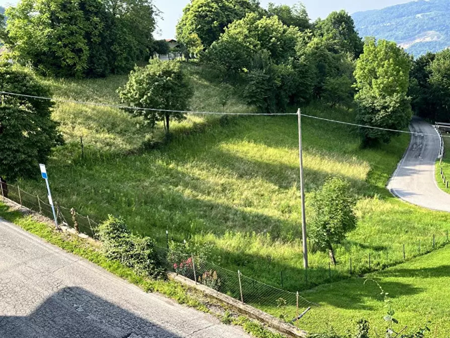 Immagine 2 di Casa indipendente in vendita  in Località Ambrosini  a Valdagno