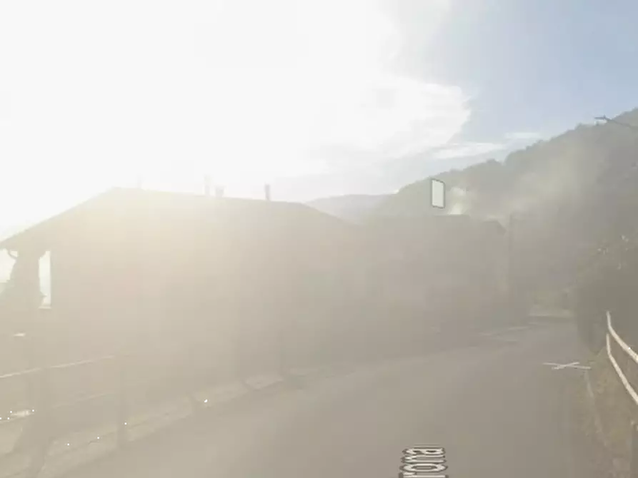 Immagine 11 di Appartamento in vendita  in Via Carate di Sopra a Grandola Ed Uniti