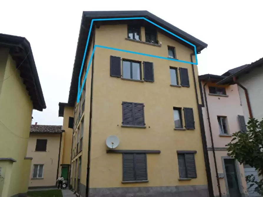 Immagine 2 di Appartamento in vendita  in Via San Vigilio a Calco